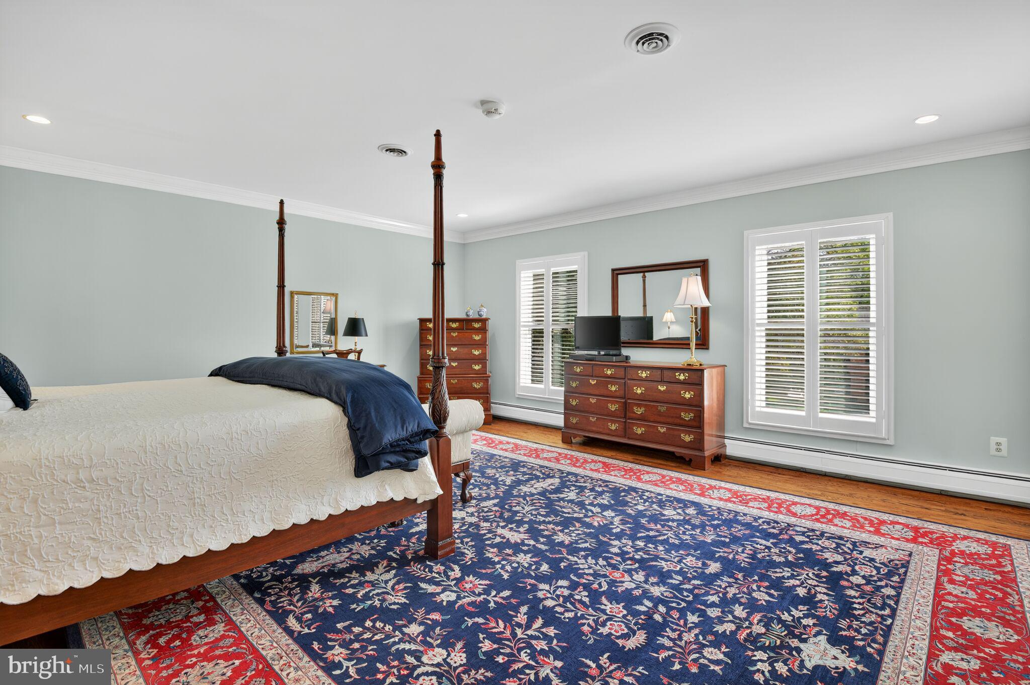 MCAULEY PARK - Residential