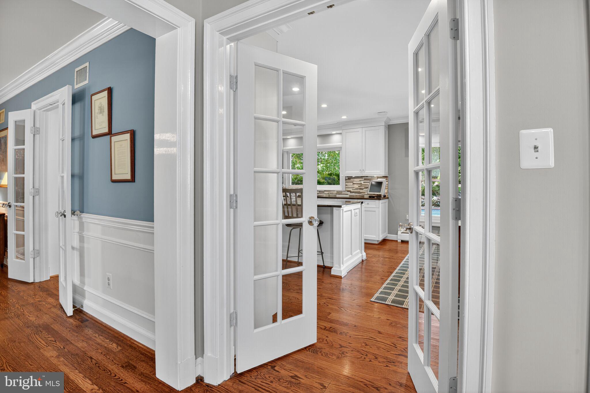 MCAULEY PARK - Residential