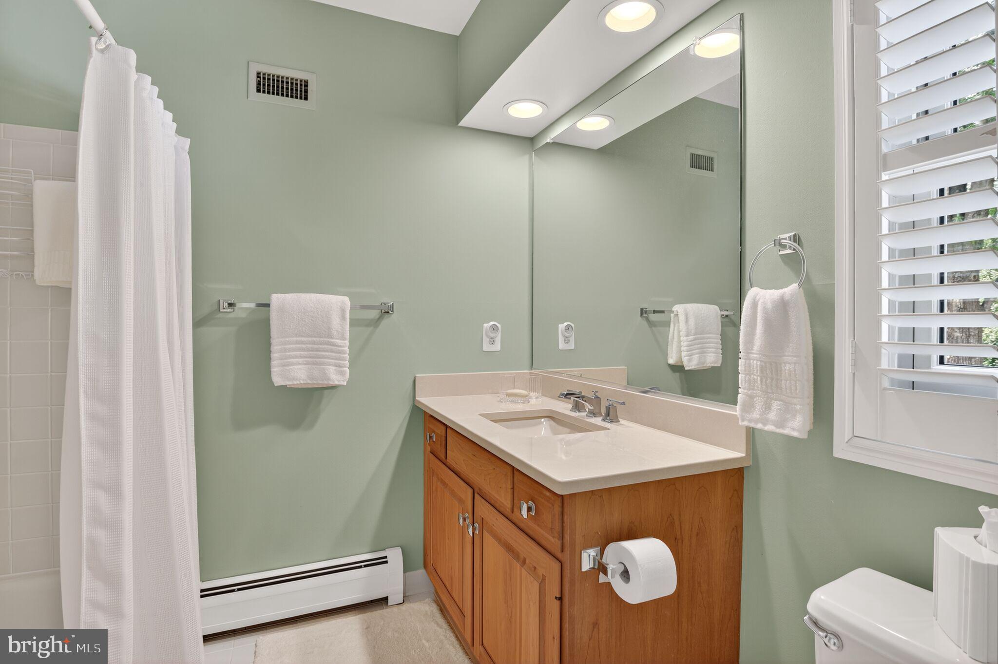 MCAULEY PARK - Residential