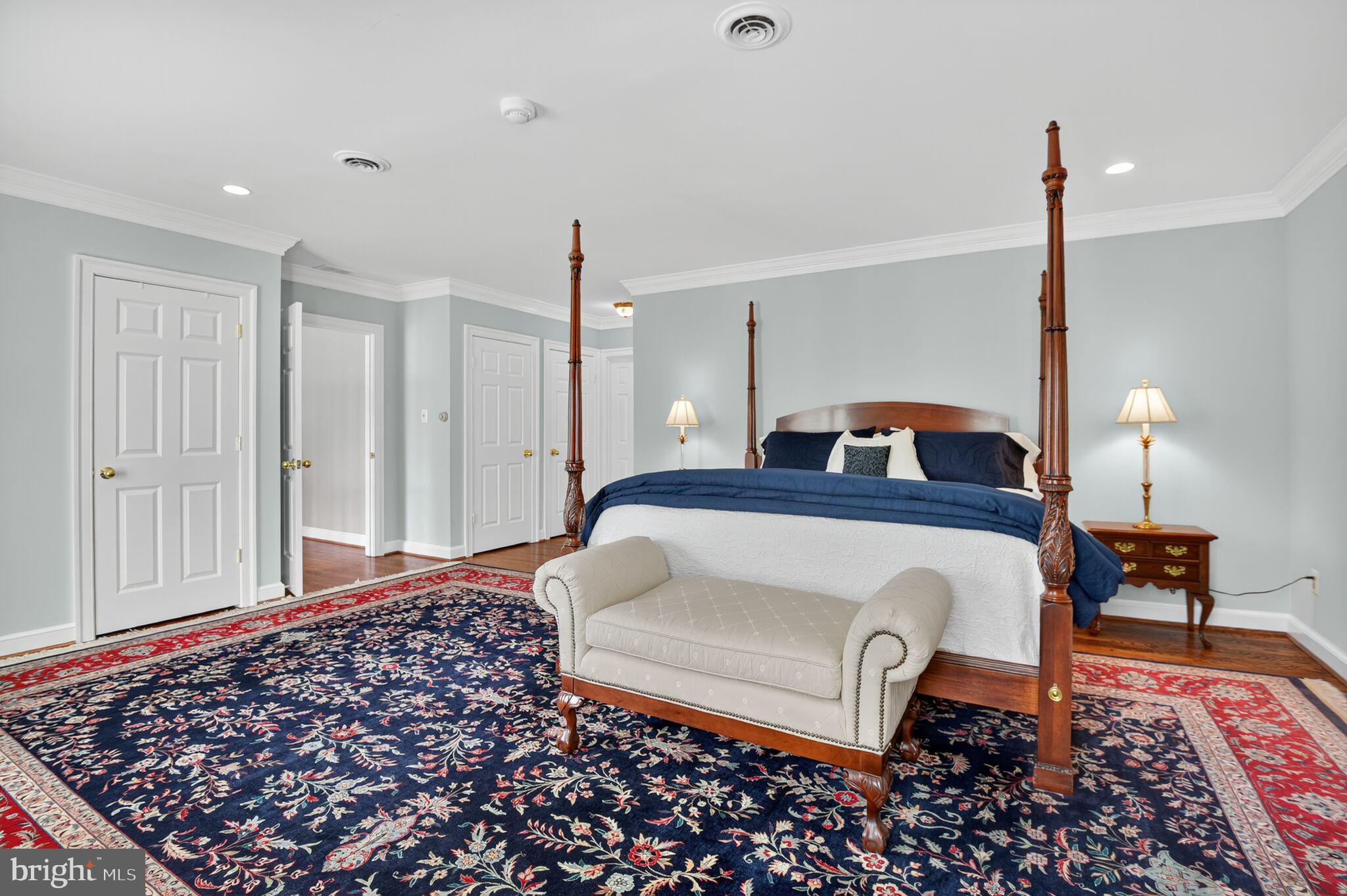 MCAULEY PARK - Residential