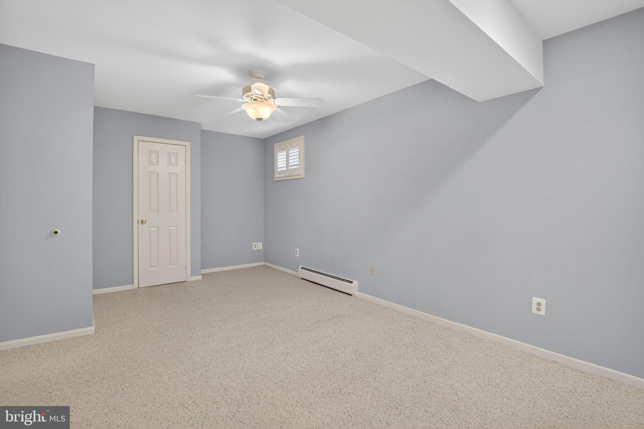 MCAULEY PARK - Residential