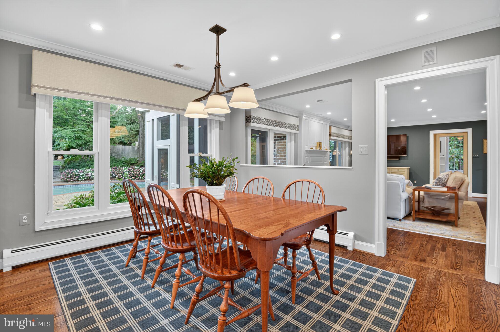 MCAULEY PARK - Residential