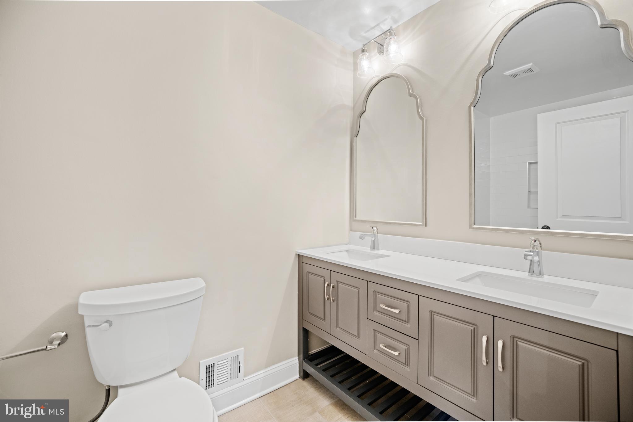 WELLINGTON - Residential