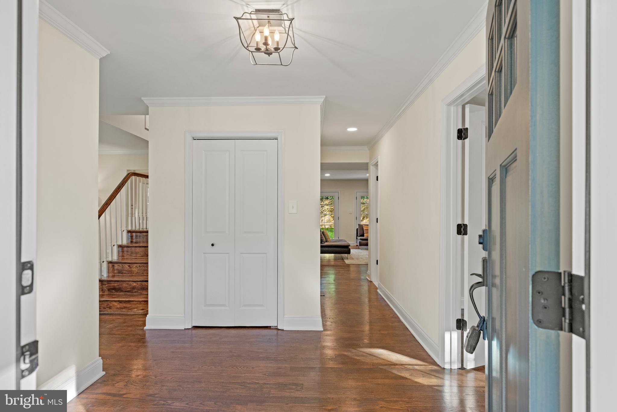 WELLINGTON - Residential