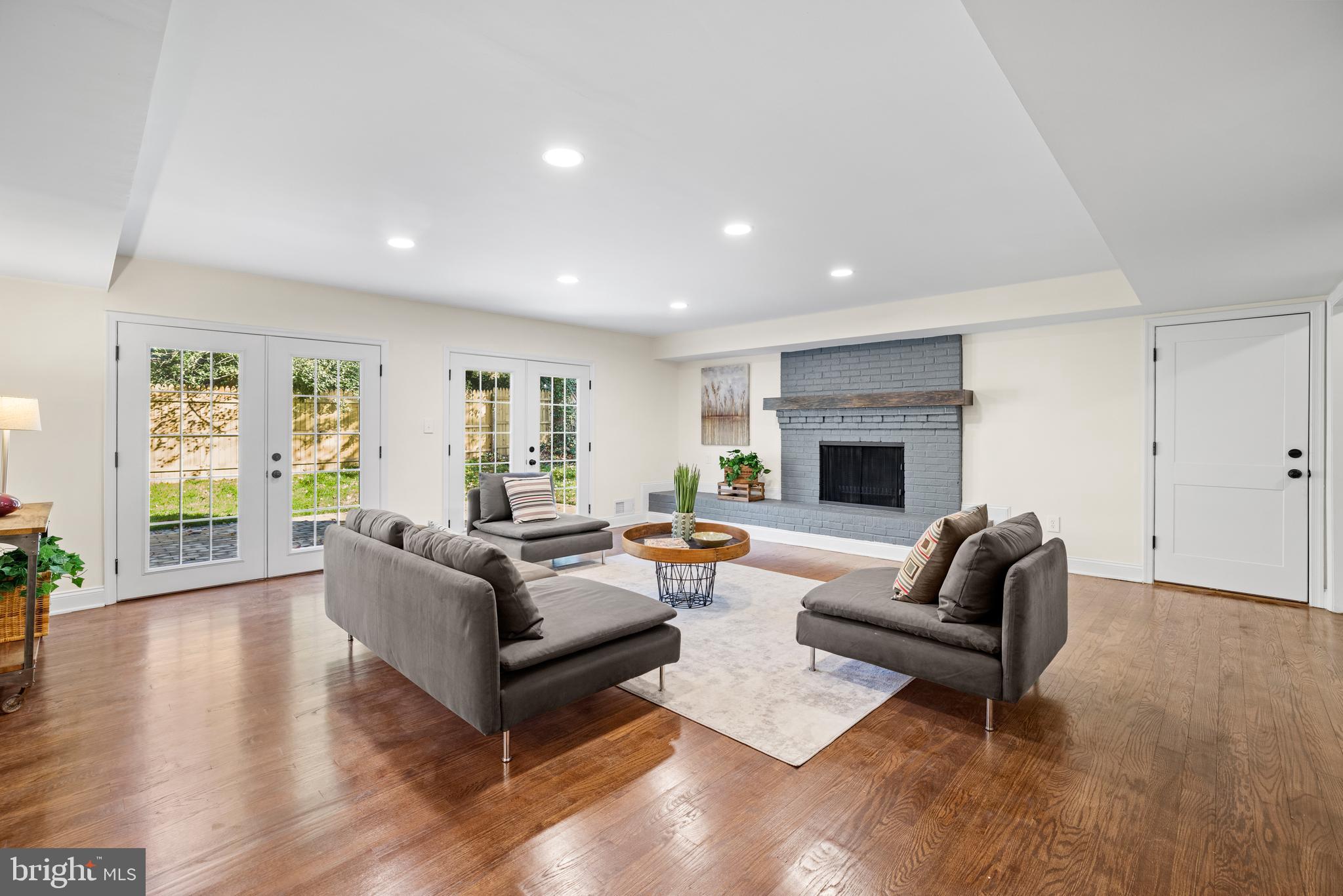 WELLINGTON - Residential