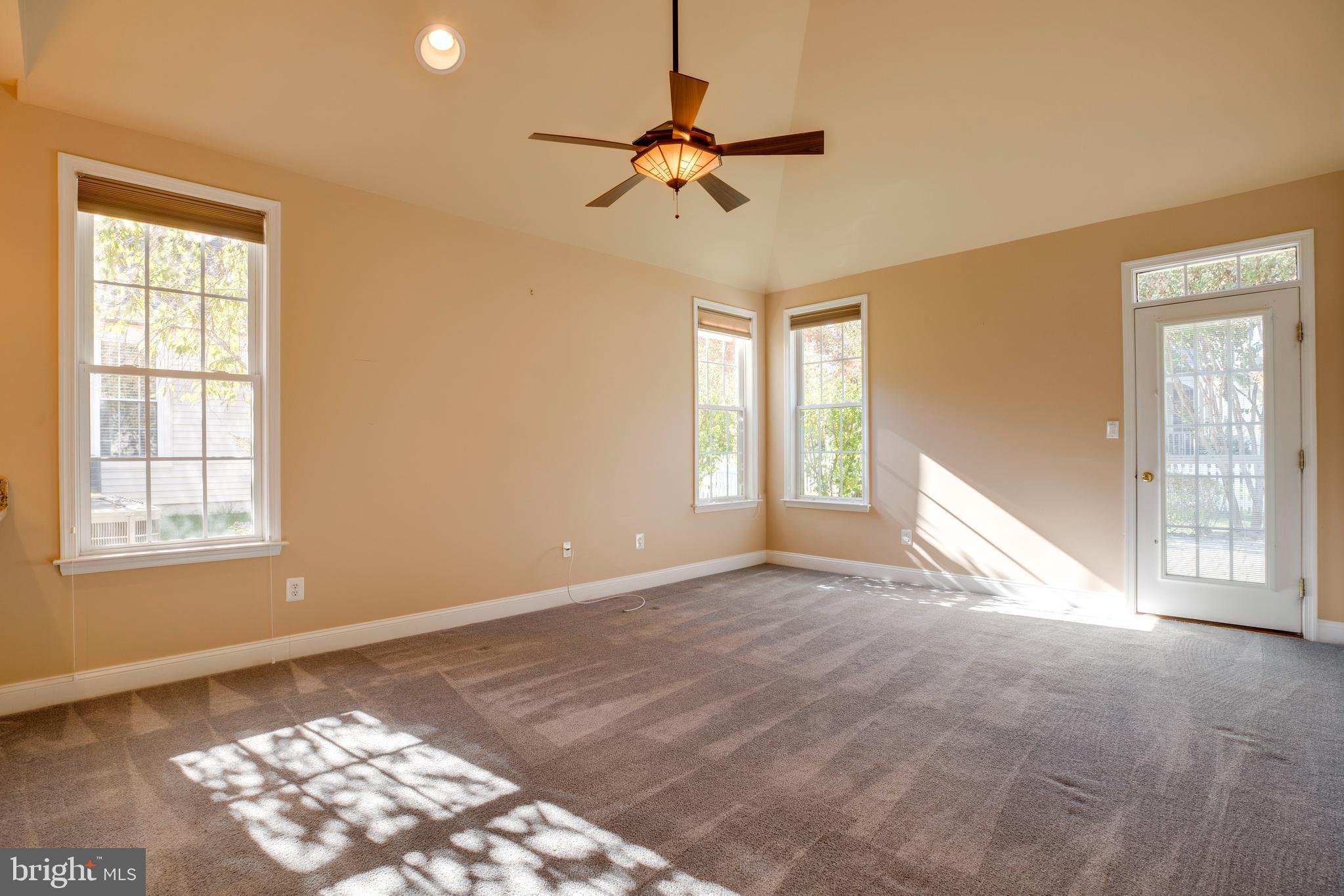 HERITAGE HUNT - Residential