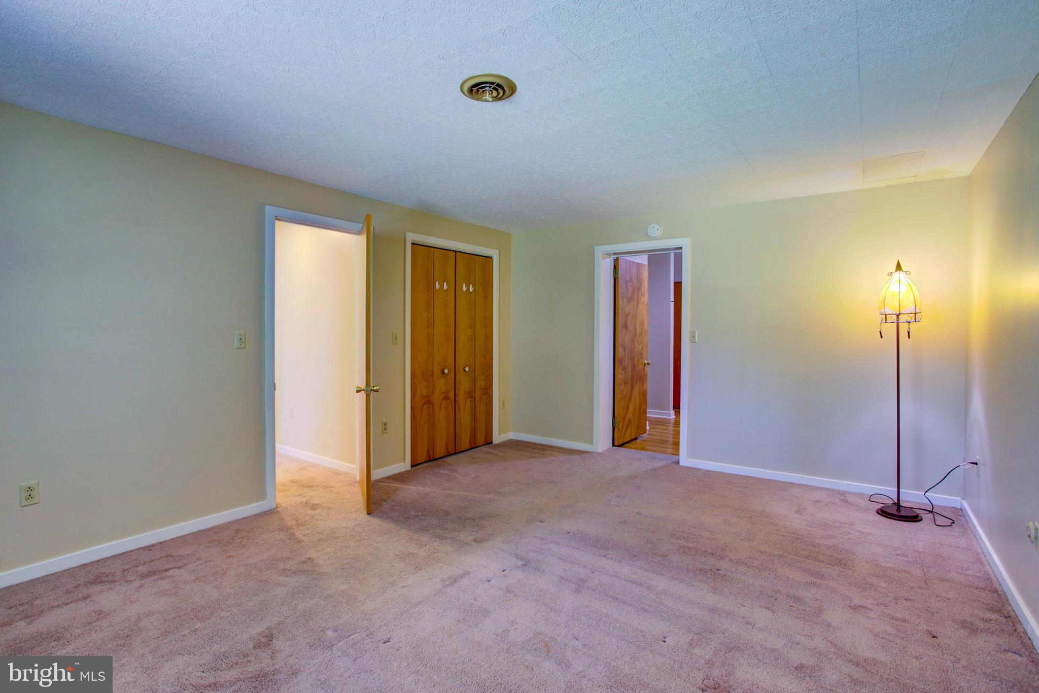 HOMELAND - Residential Lease