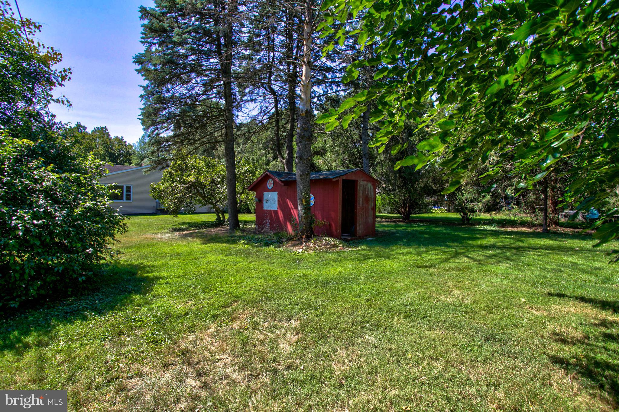 HOMELAND - Residential Lease