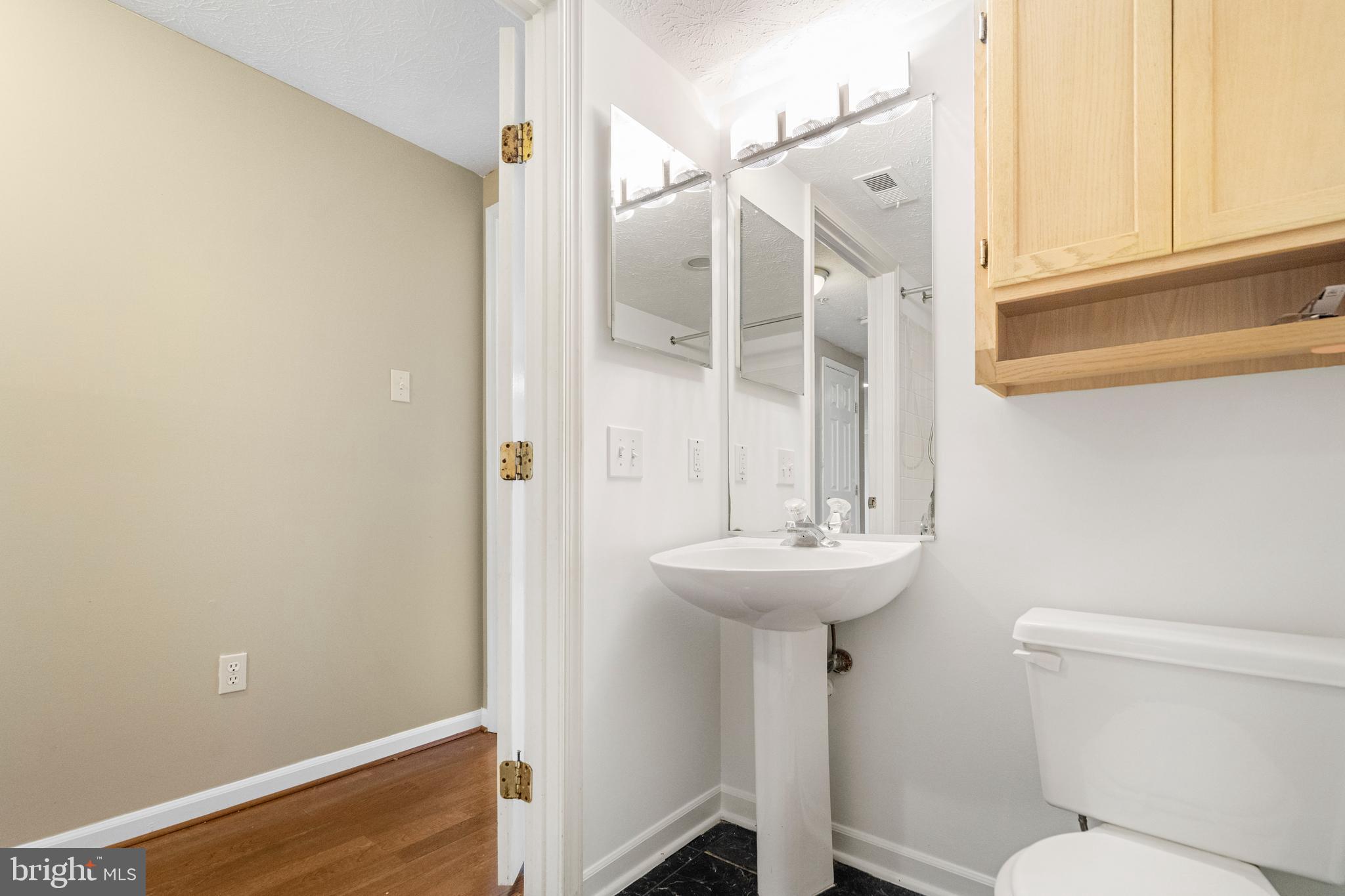 STONEGATE AT PATAPSCO - Residential Lease