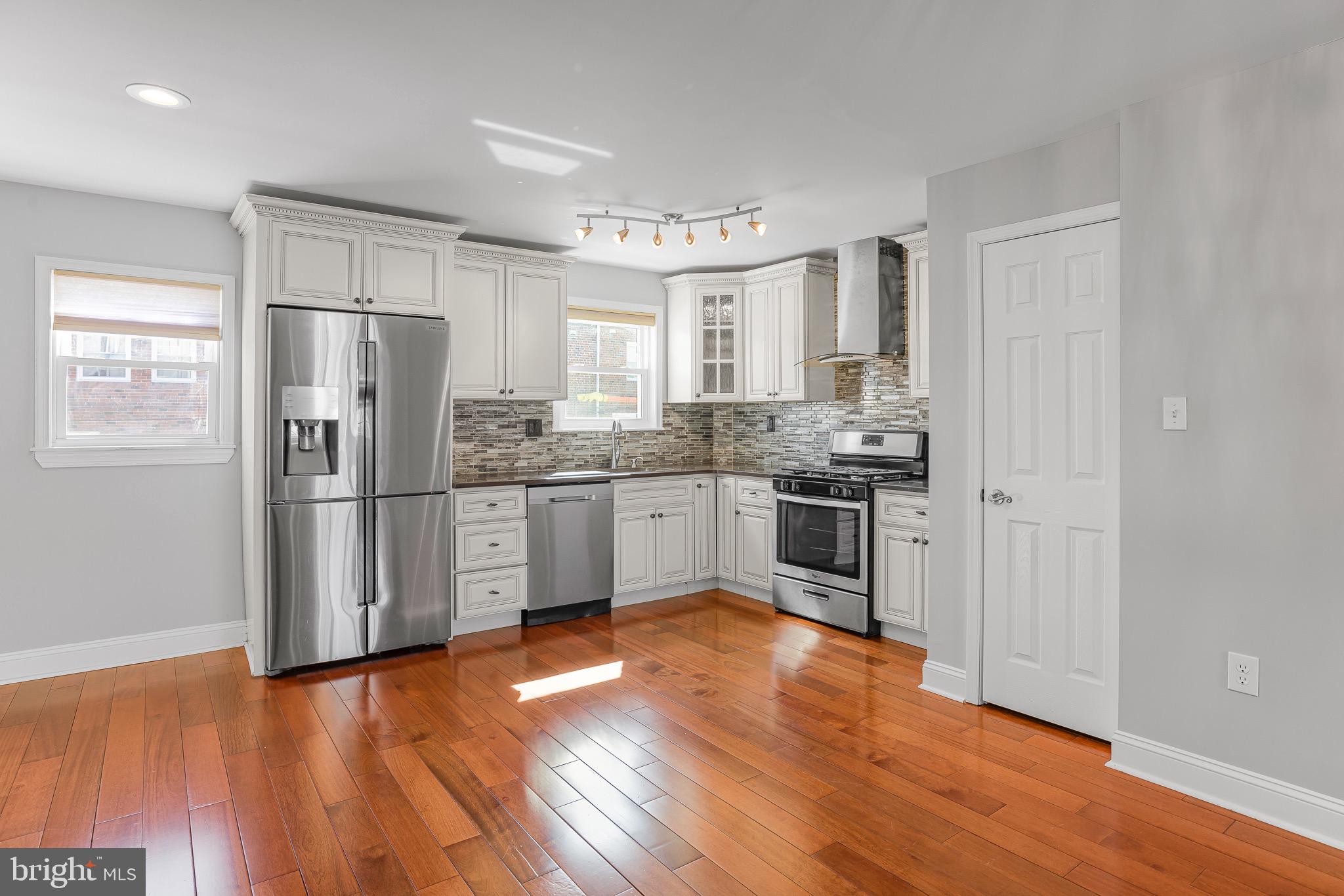 PARKWOOD - Residential