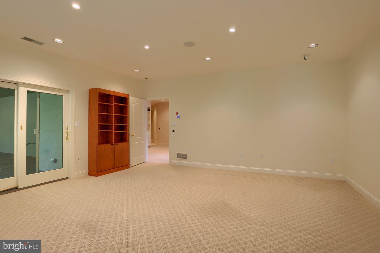 LINDENWOOD - Residential