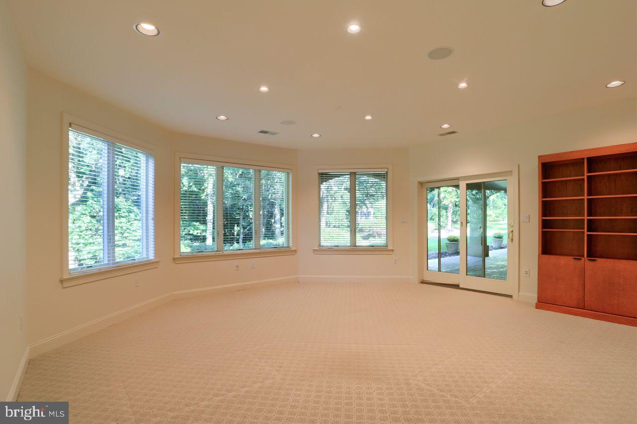 LINDENWOOD - Residential