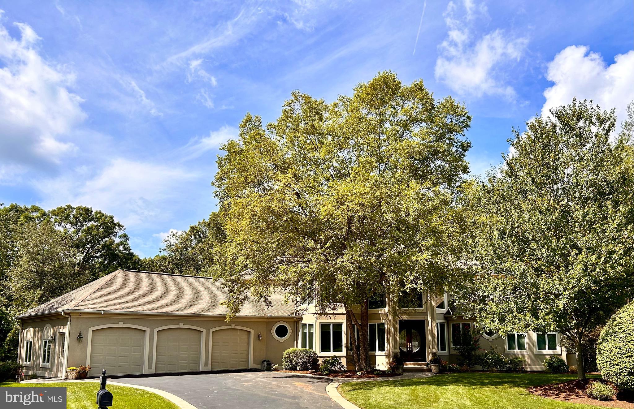 LINDENWOOD - Residential