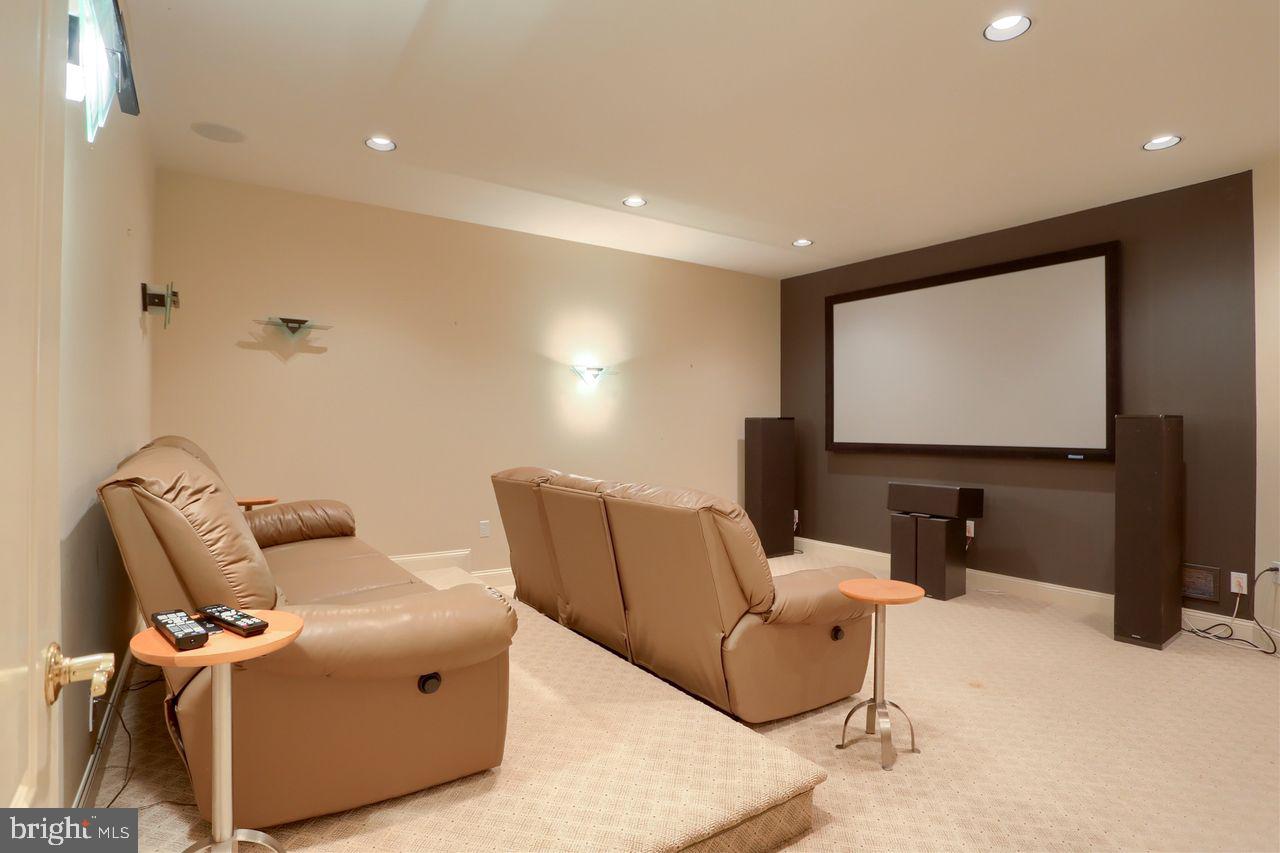 LINDENWOOD - Residential