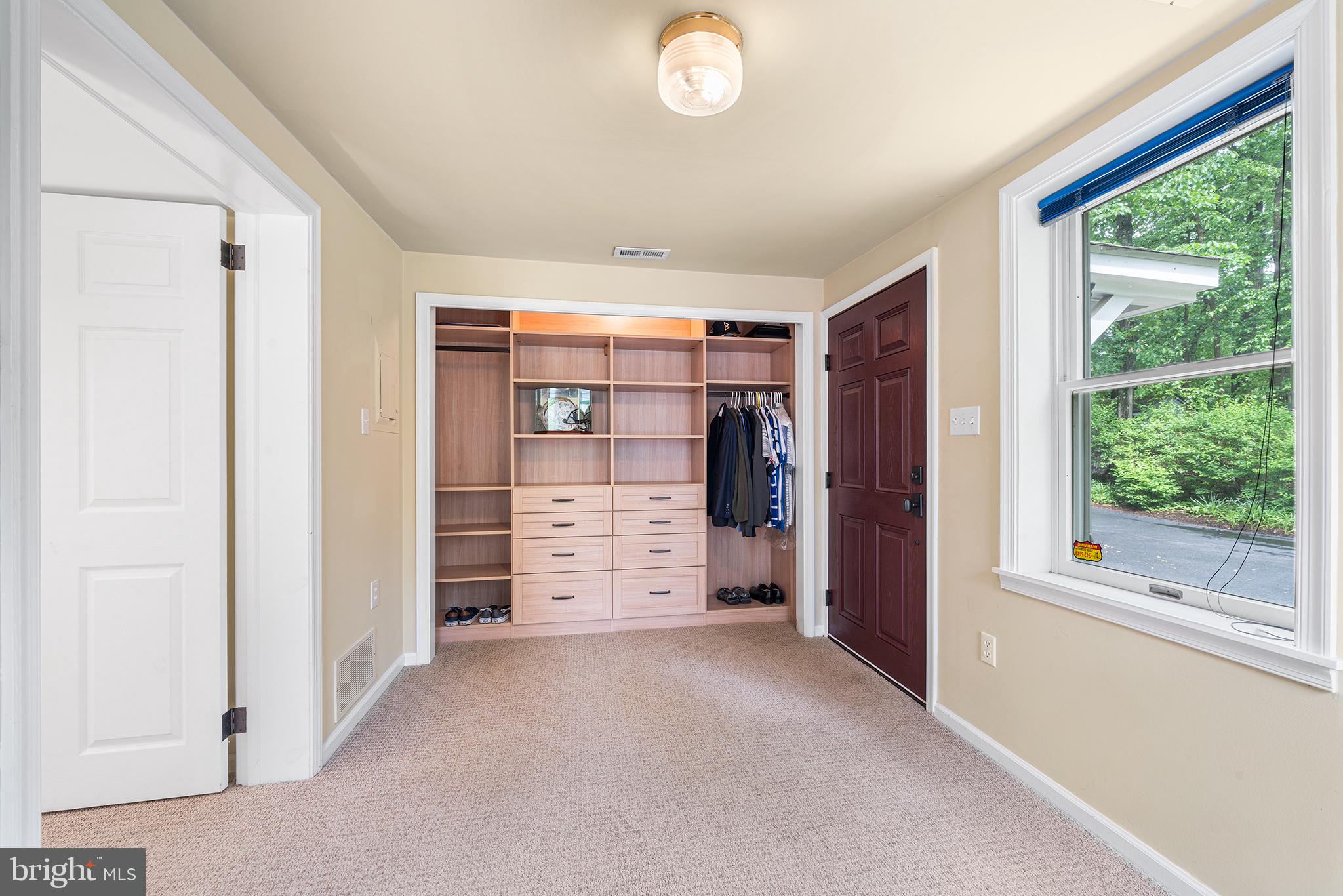 VALLEY FORGE MTN - Residential