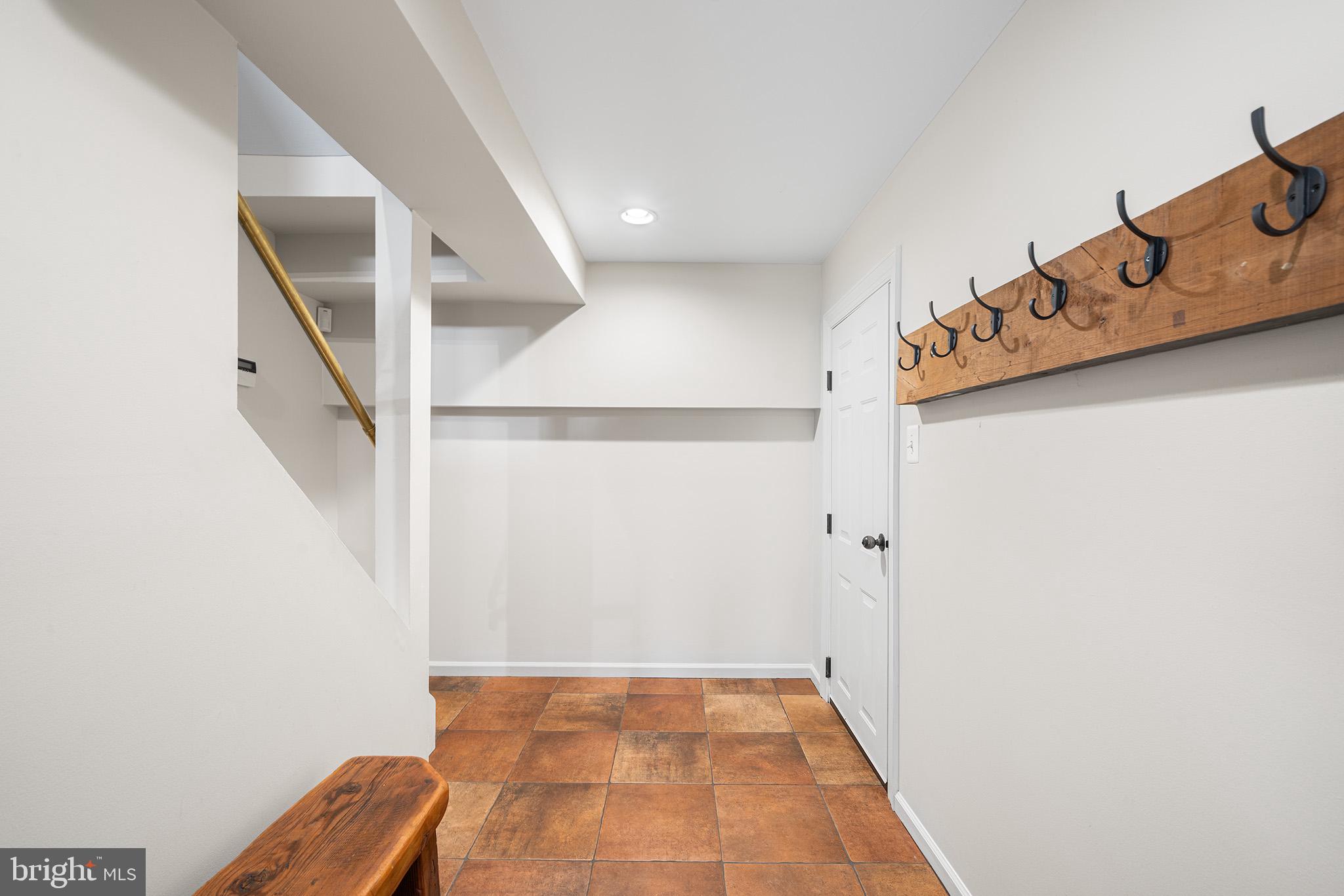 VALLEY FORGE MTN - Residential