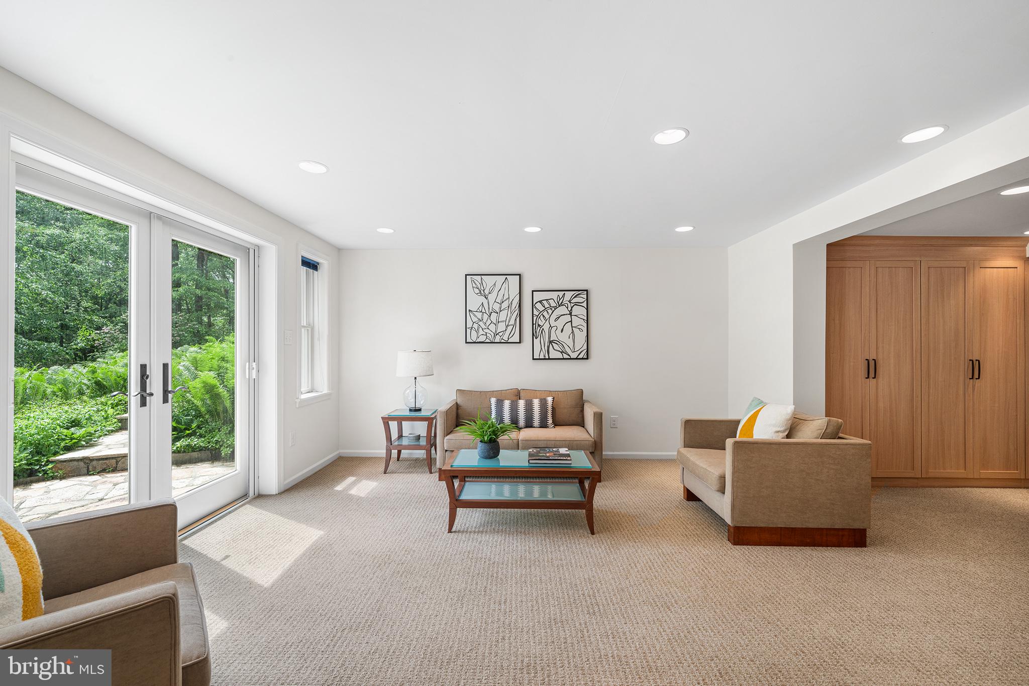 VALLEY FORGE MTN - Residential