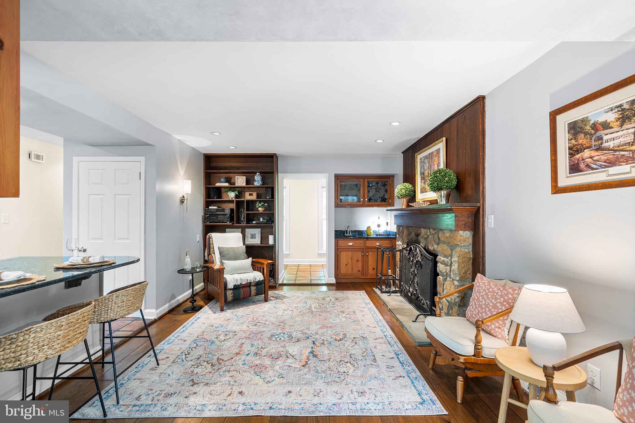 VALLEY FORGE MTN - Residential