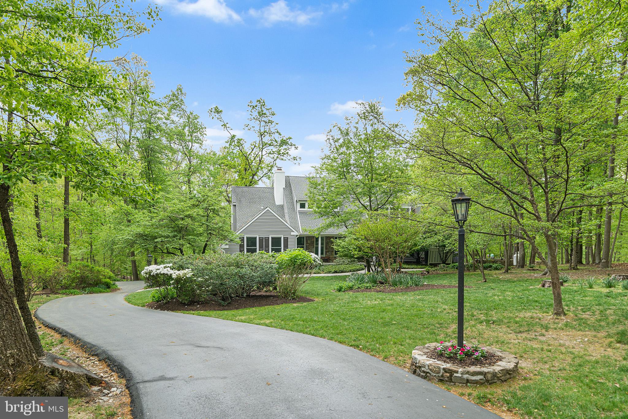 VALLEY FORGE MTN - Residential