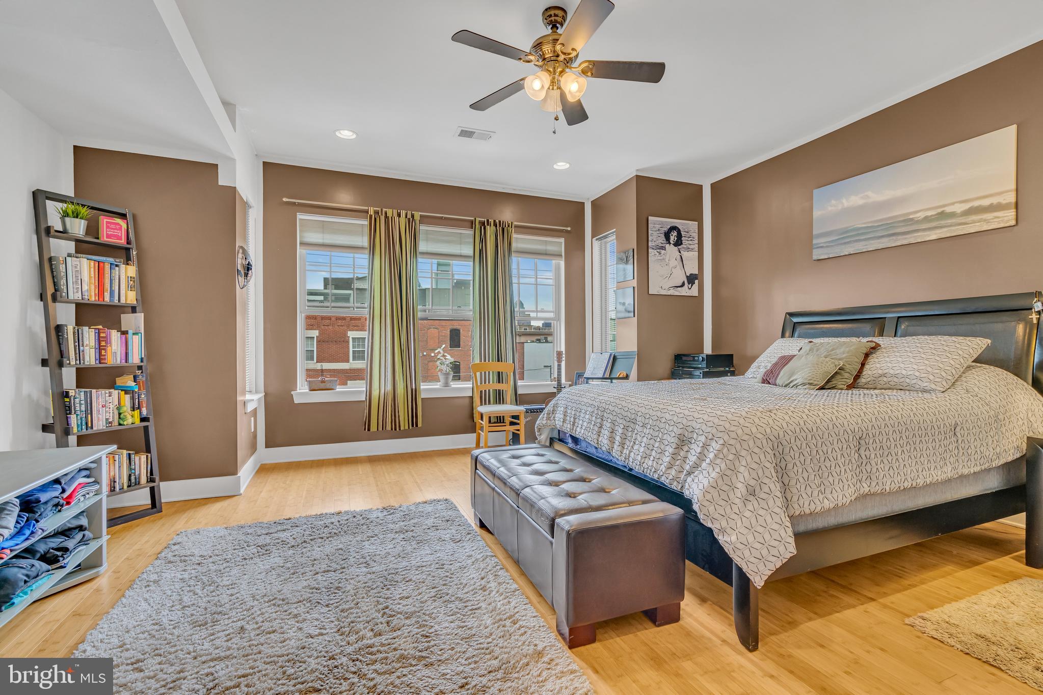 FAIRMOUNT - Residential