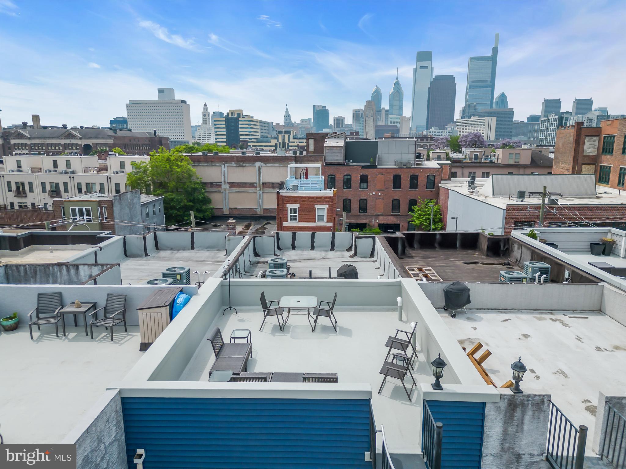 FAIRMOUNT - Residential