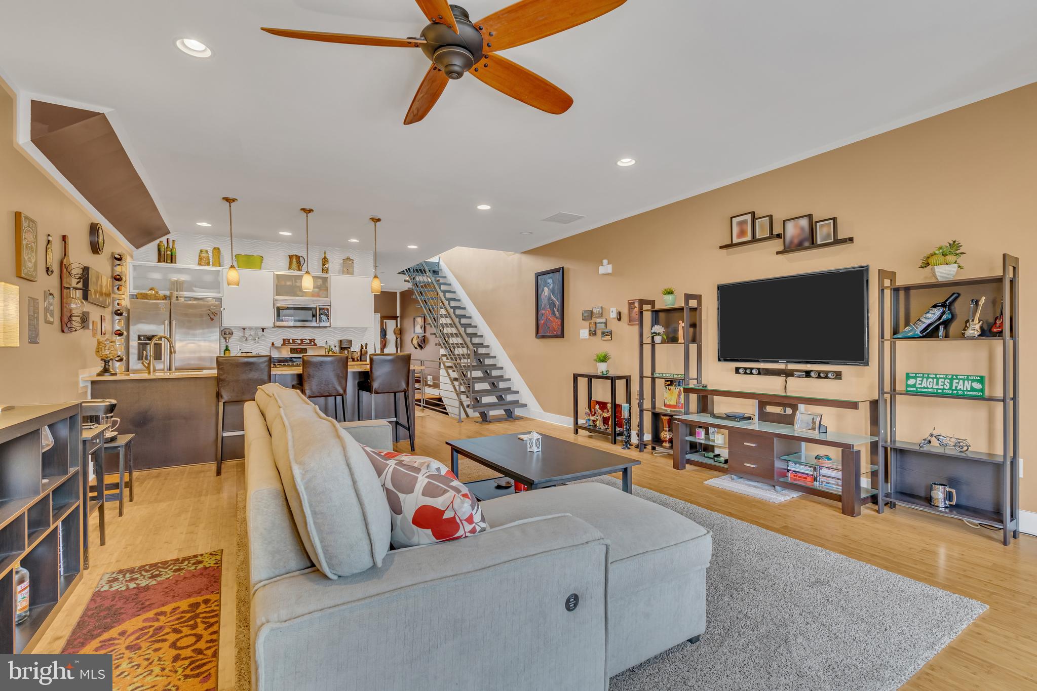 FAIRMOUNT - Residential