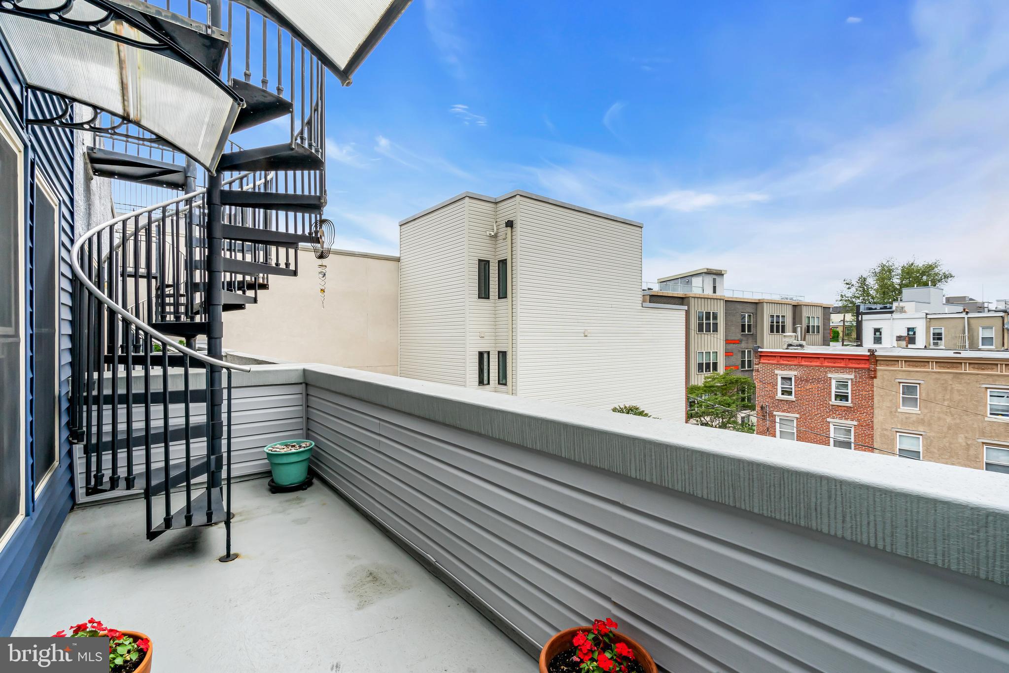 FAIRMOUNT - Residential