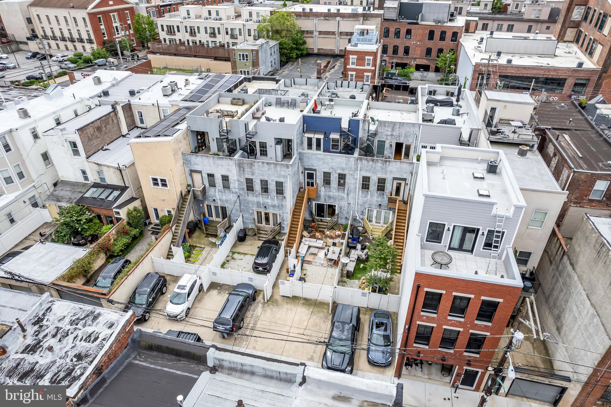 FAIRMOUNT - Residential