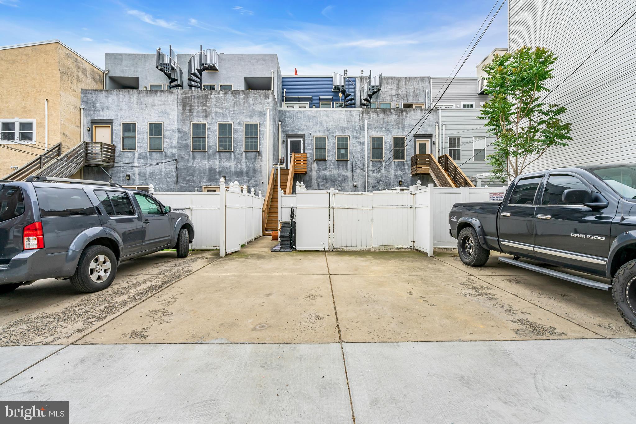 FAIRMOUNT - Residential