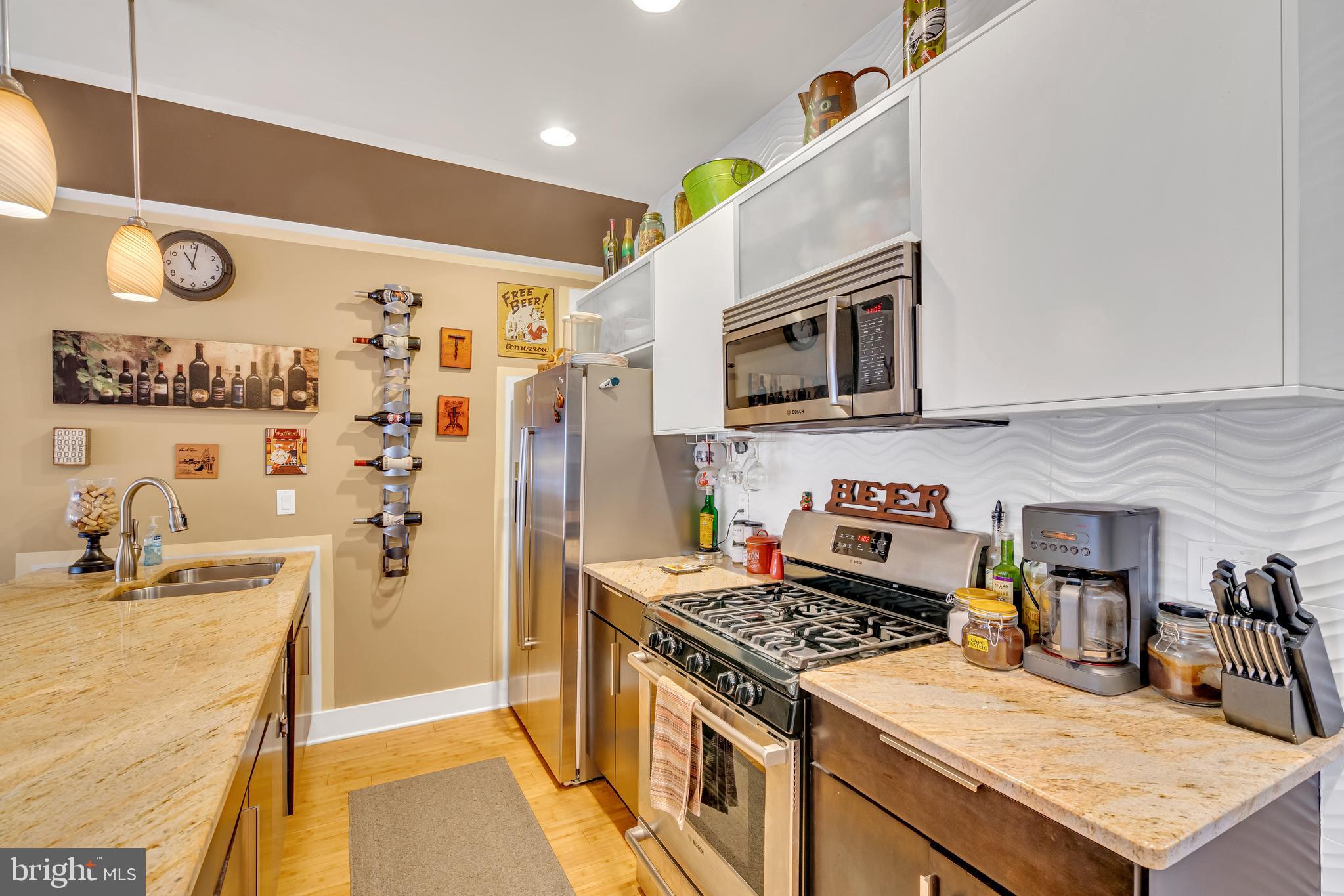 FAIRMOUNT - Residential