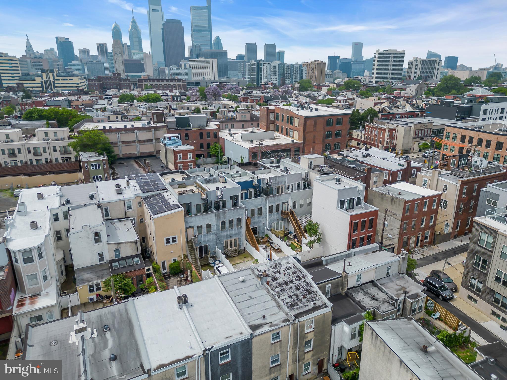 FAIRMOUNT - Residential