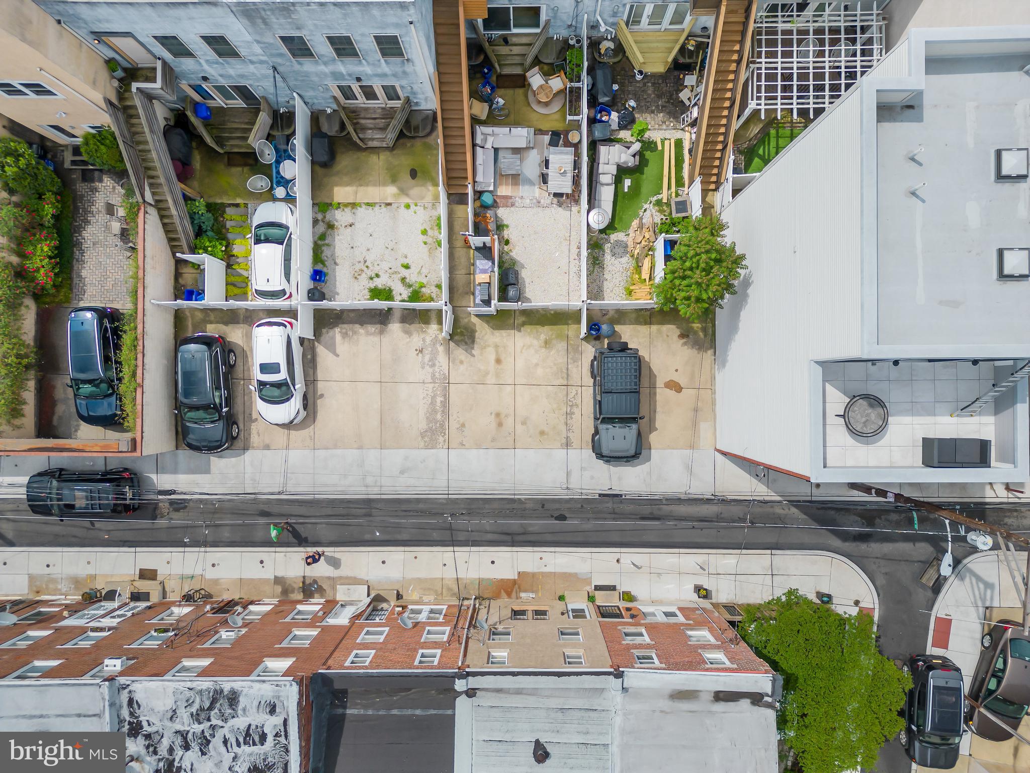 FAIRMOUNT - Residential