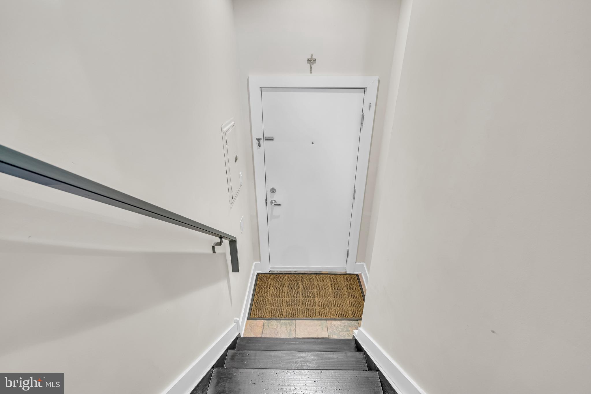 FAIRMOUNT - Residential