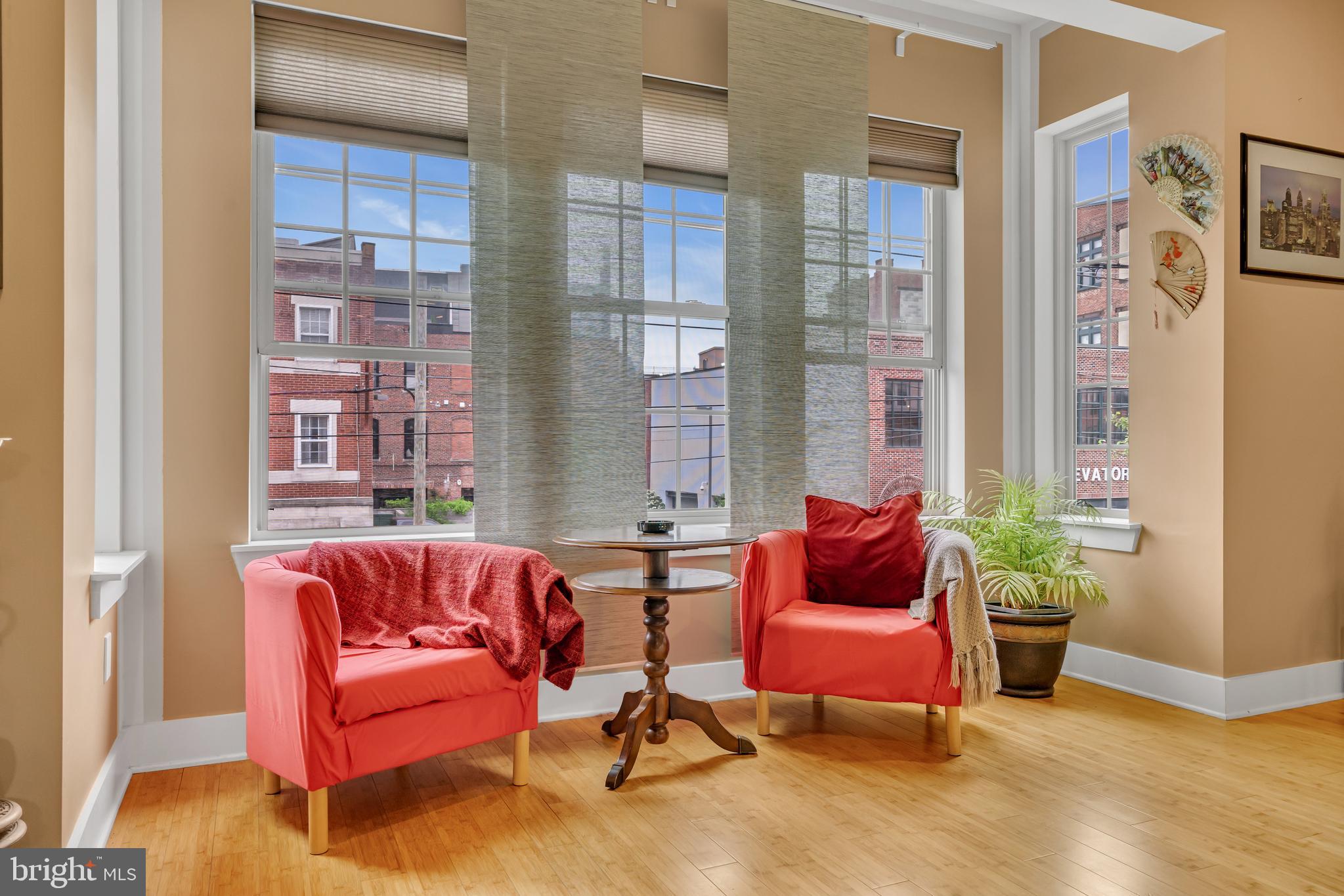 FAIRMOUNT - Residential