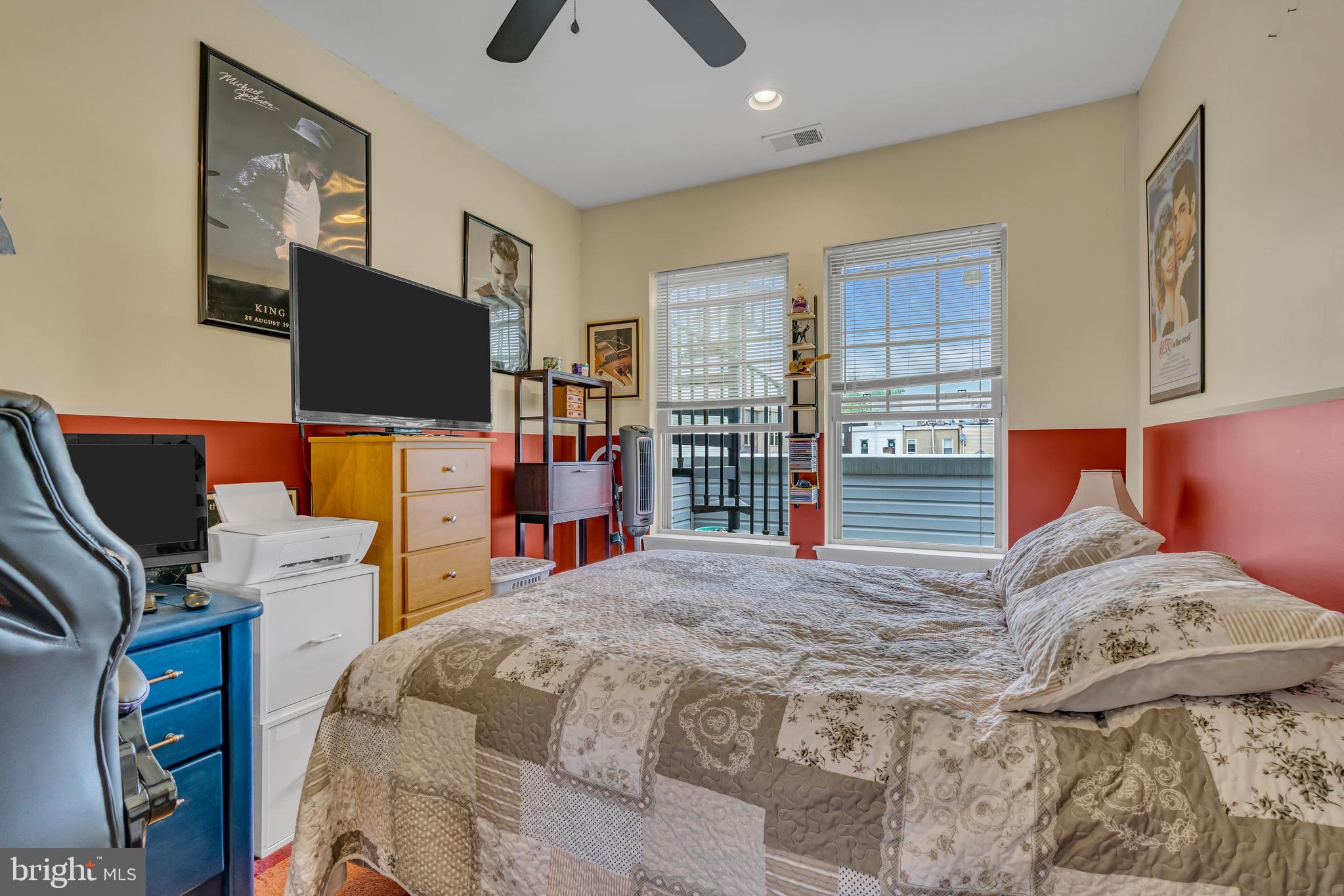 FAIRMOUNT - Residential