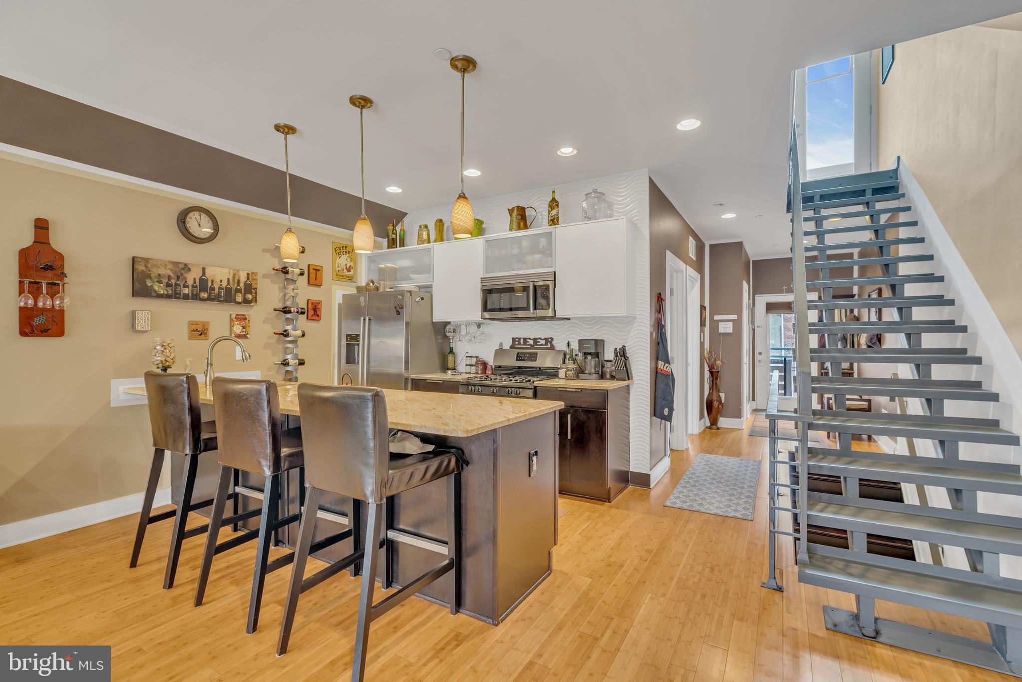 FAIRMOUNT - Residential