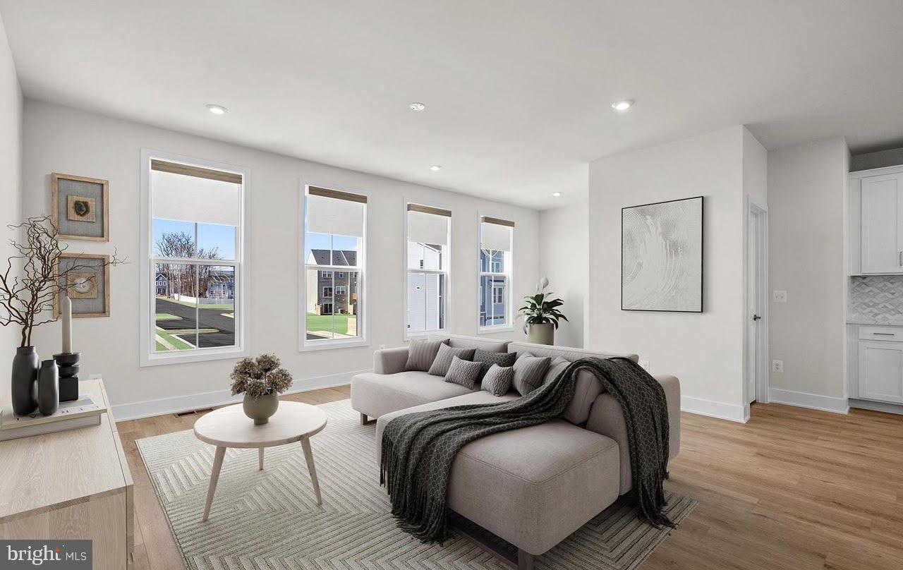 SNOWDEN BRIDGE - Residential Lease