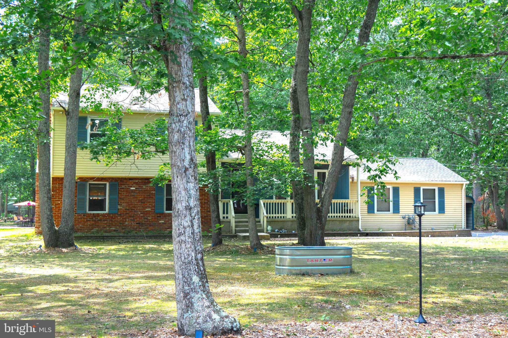 28 ELMWOOD DRIVE