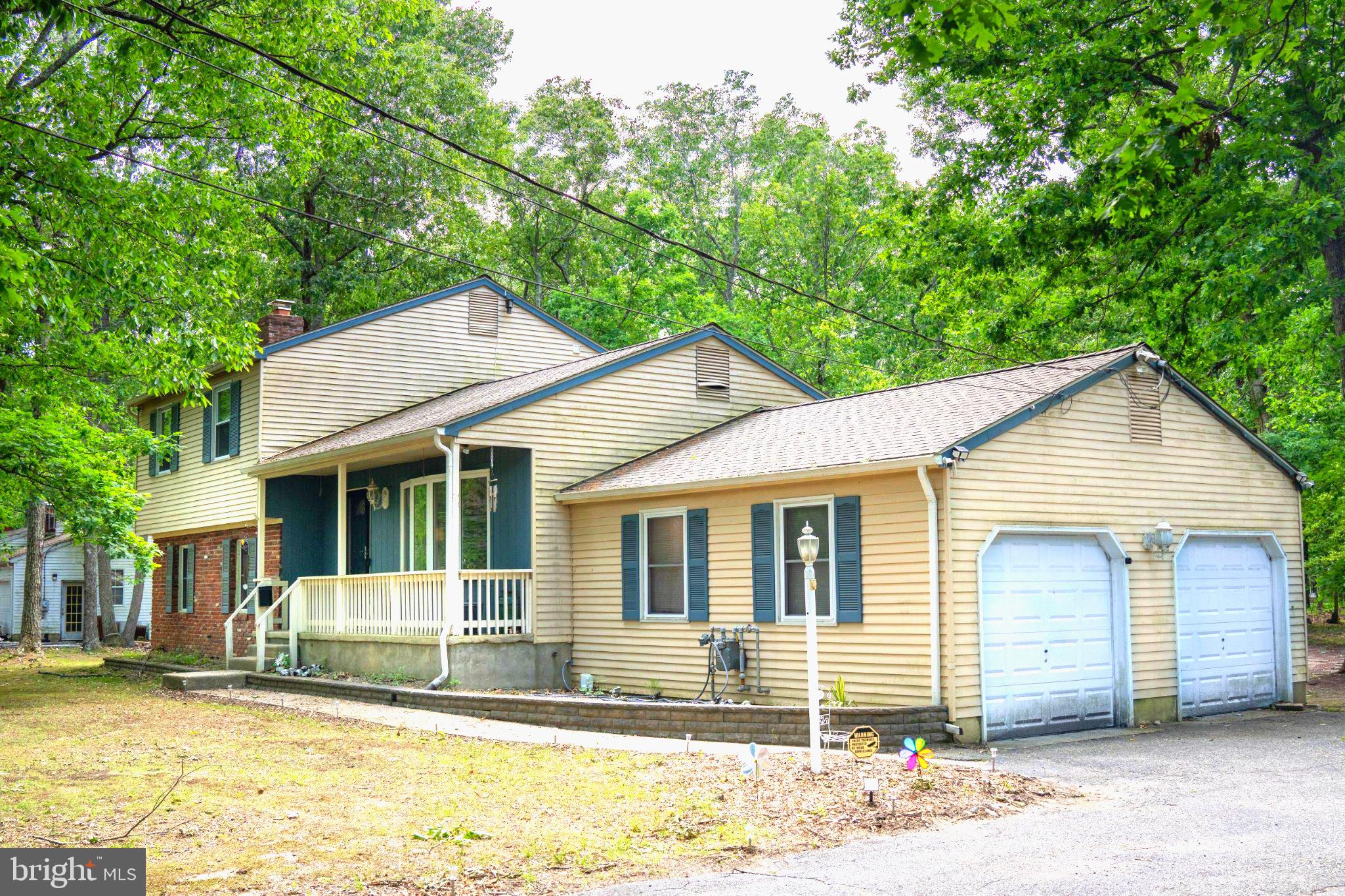 28 ELMWOOD DRIVE