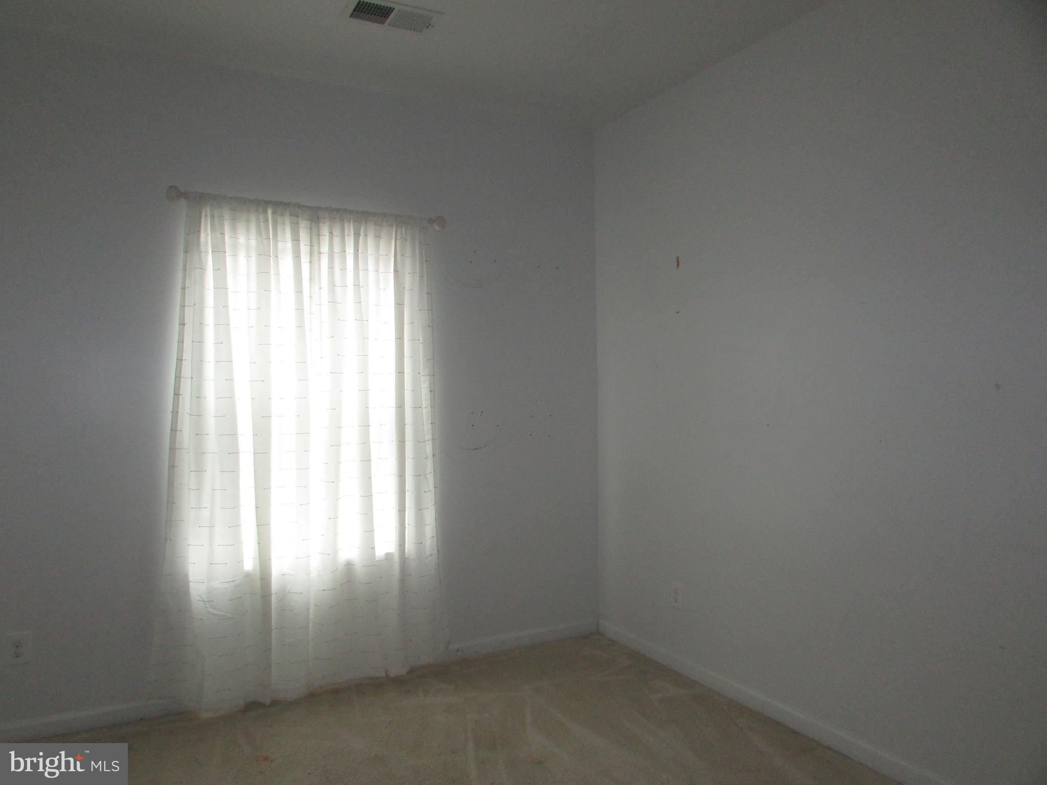 LOGANS RESERVE - Residential