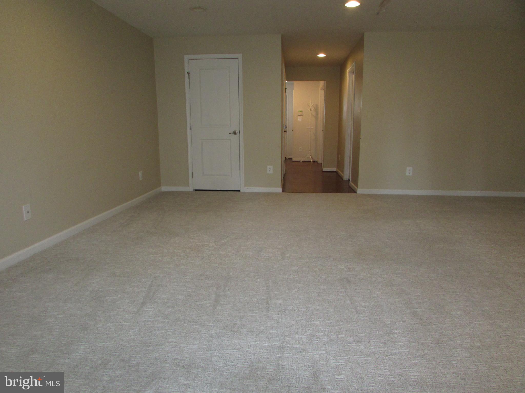 LOGANS RESERVE - Residential