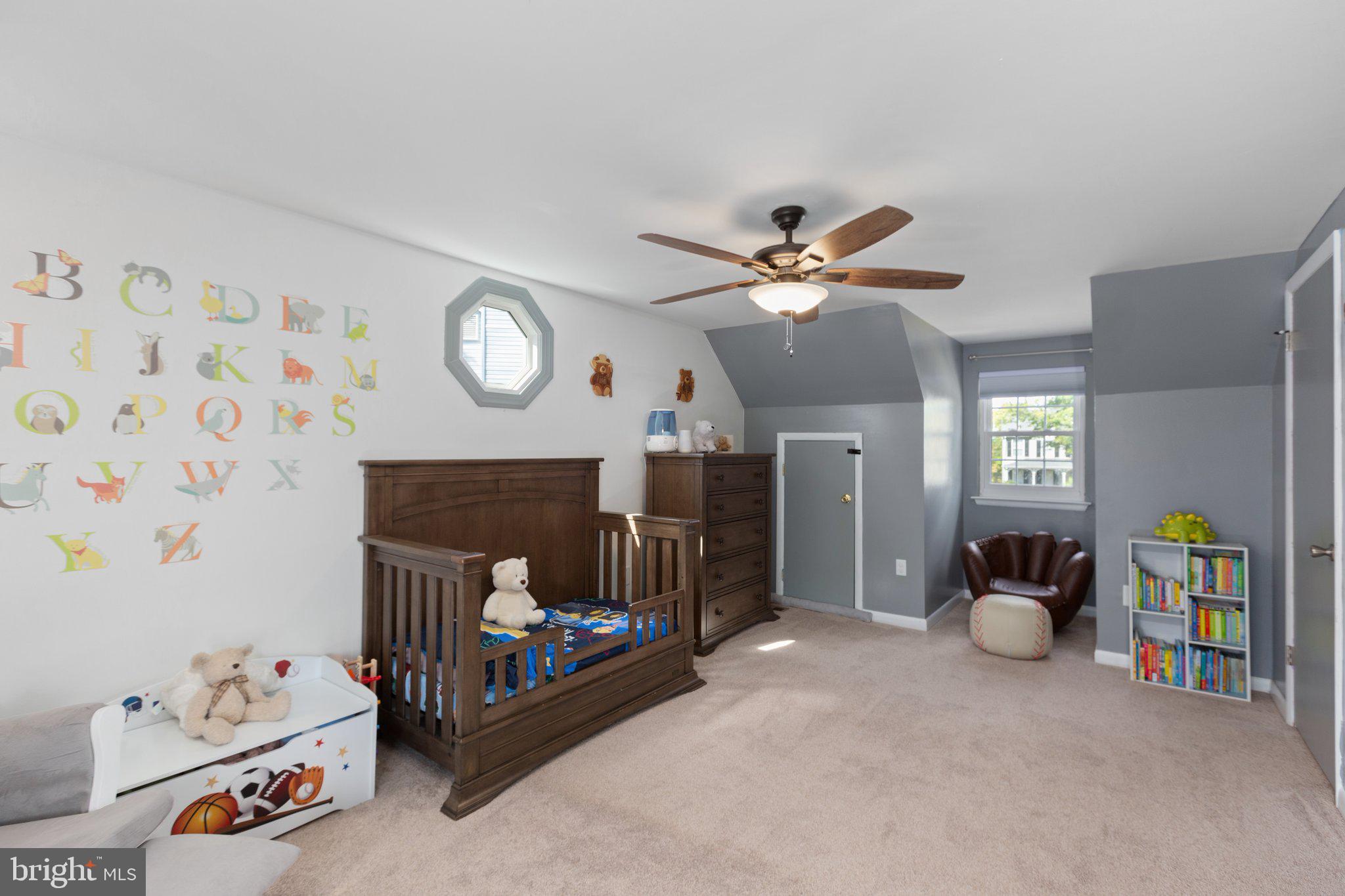 DALE CITY - Residential