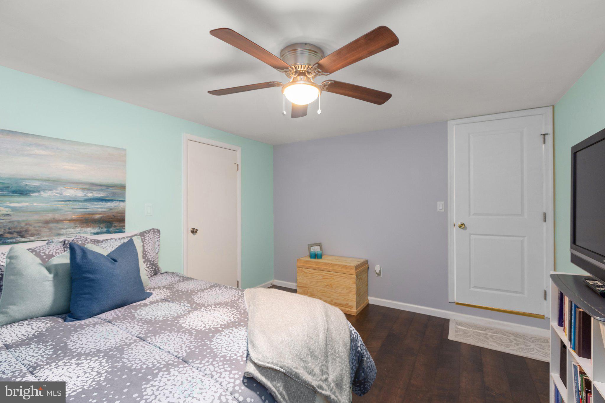 DALE CITY - Residential