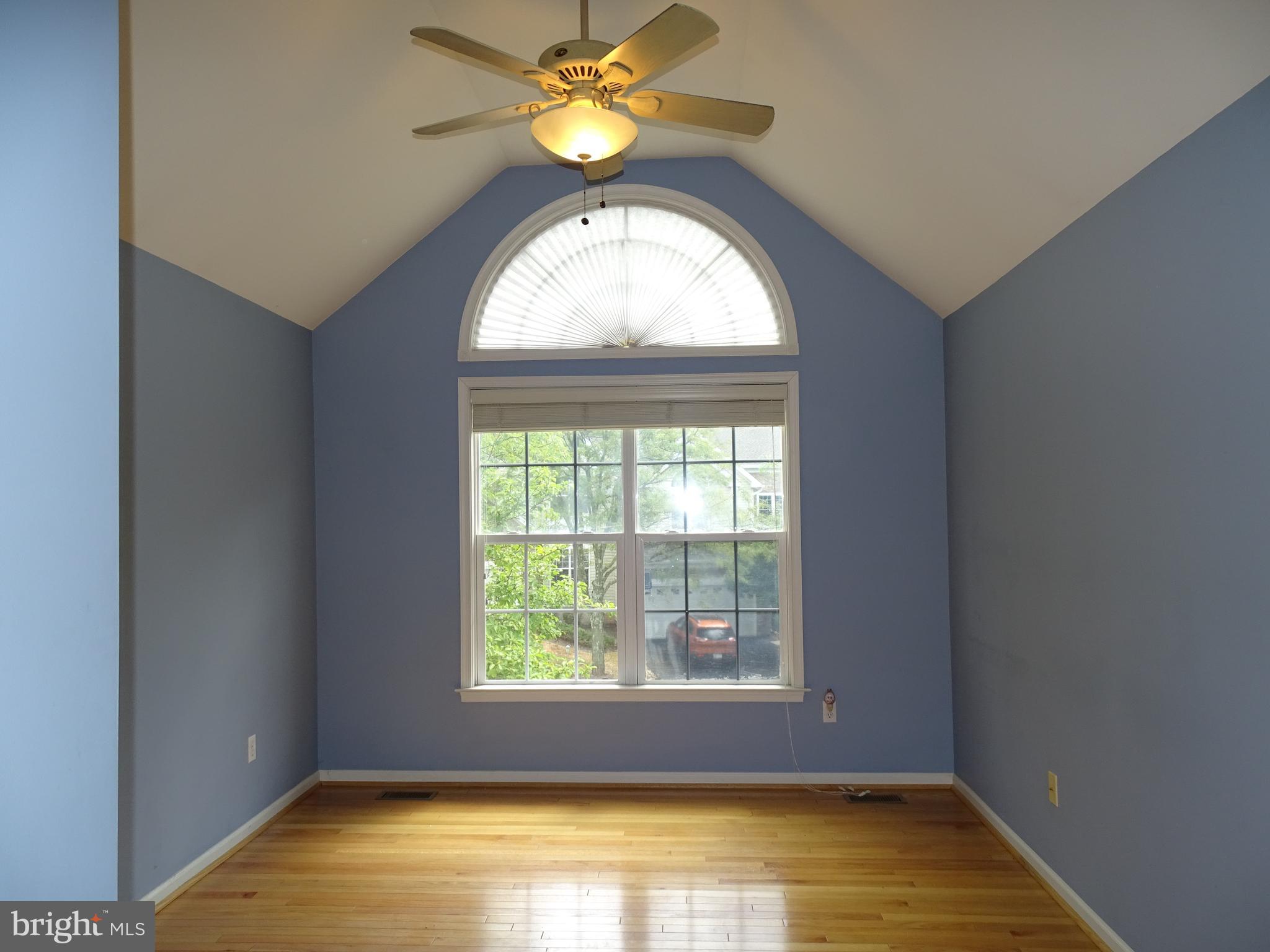 WHITELAND WOODS - Residential Lease