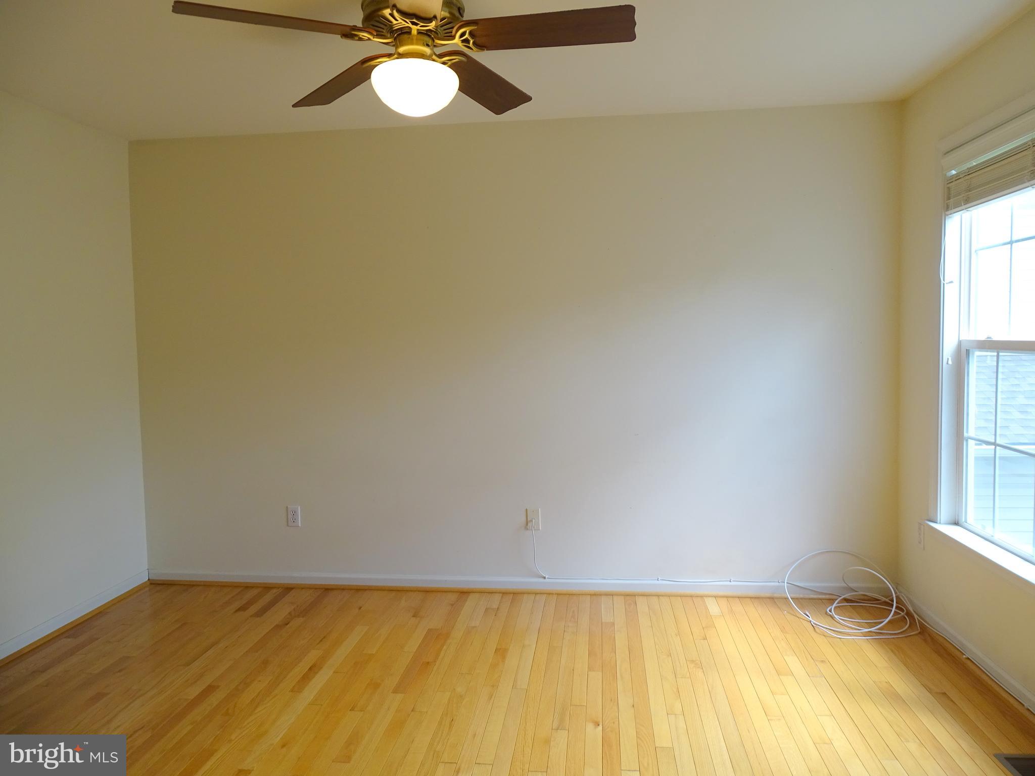 WHITELAND WOODS - Residential Lease