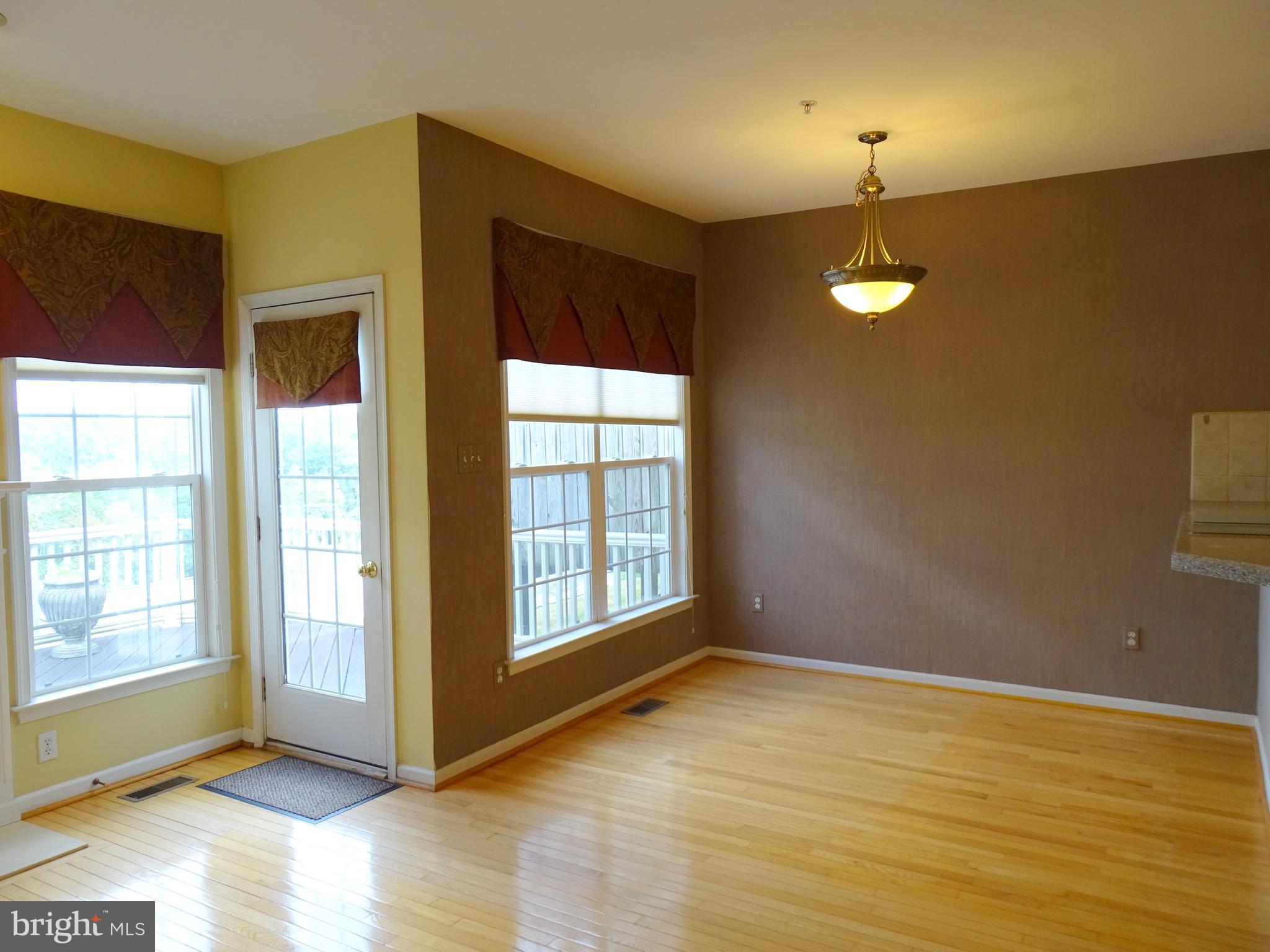 WHITELAND WOODS - Residential Lease