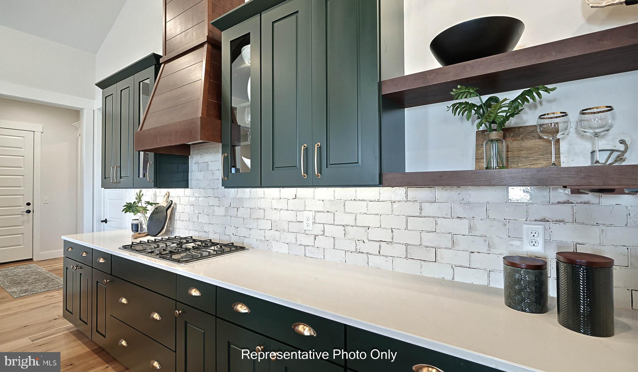 WINDING CREEK - Residential