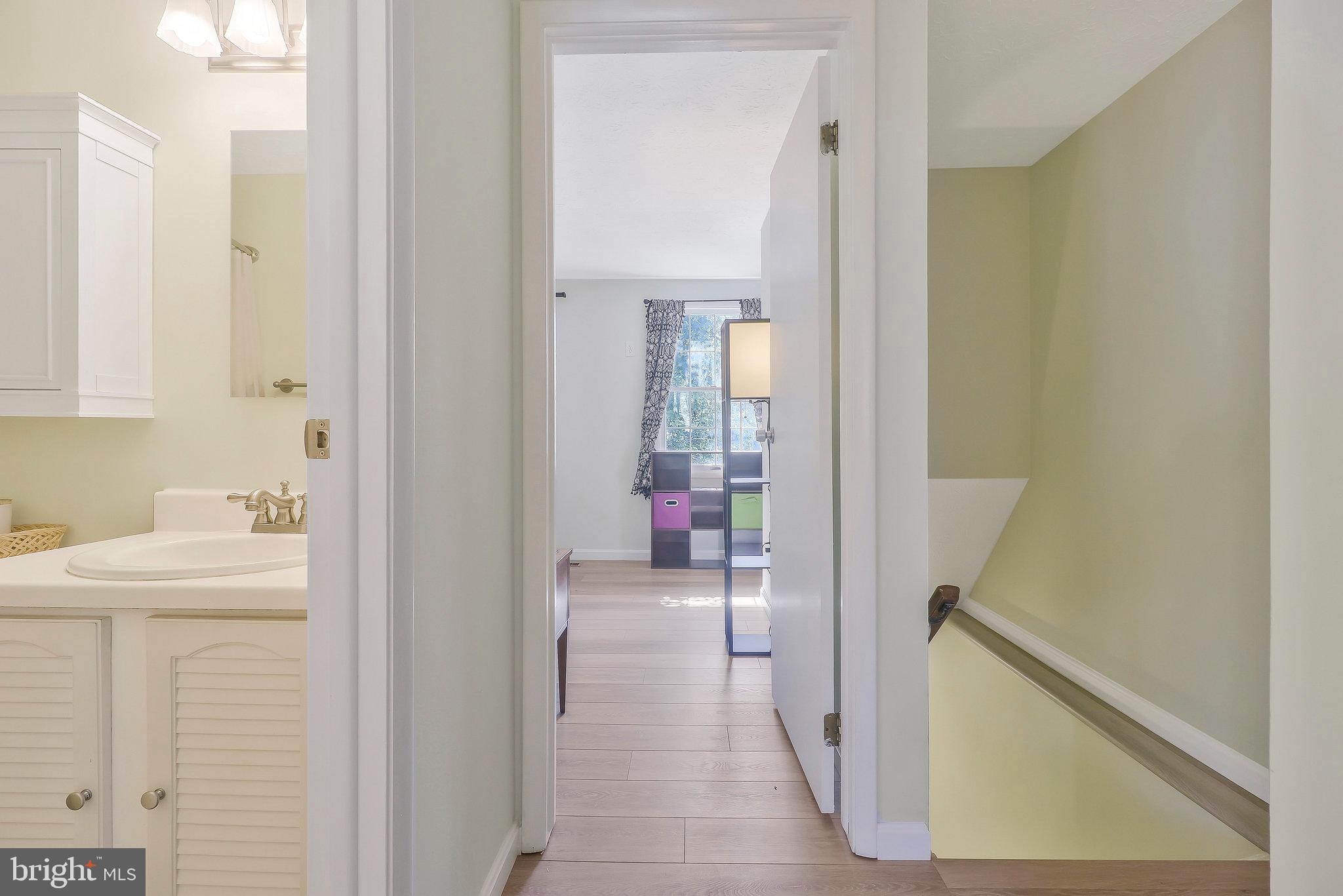 GUNNERS LAKE - Residential