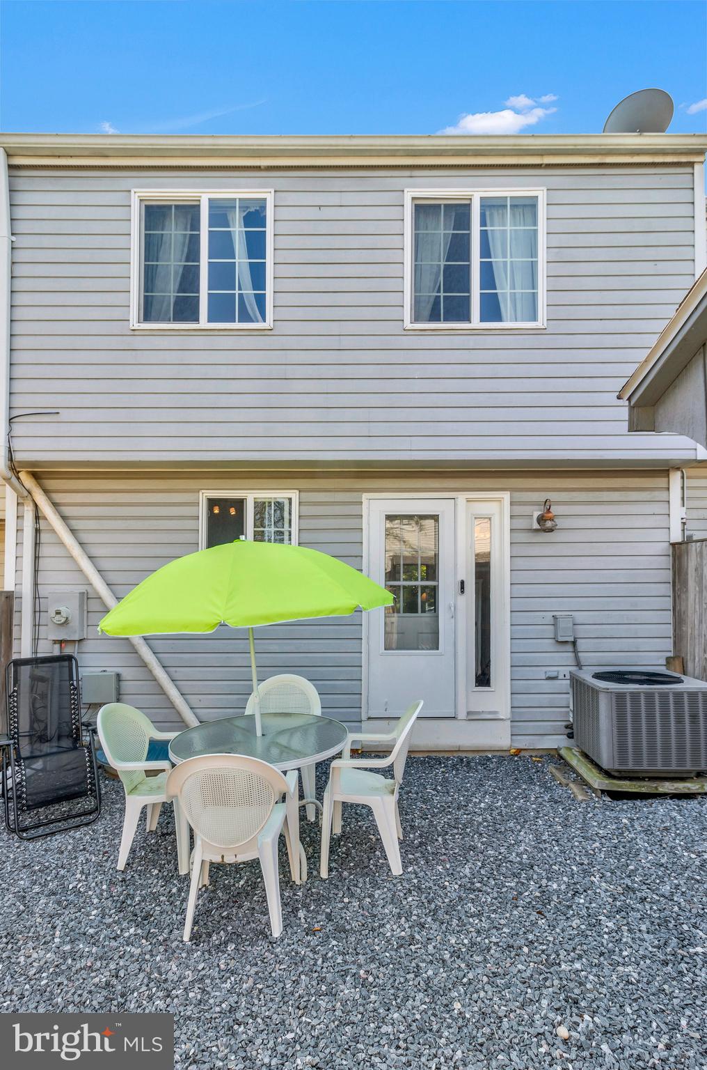 GUNNERS LAKE - Residential