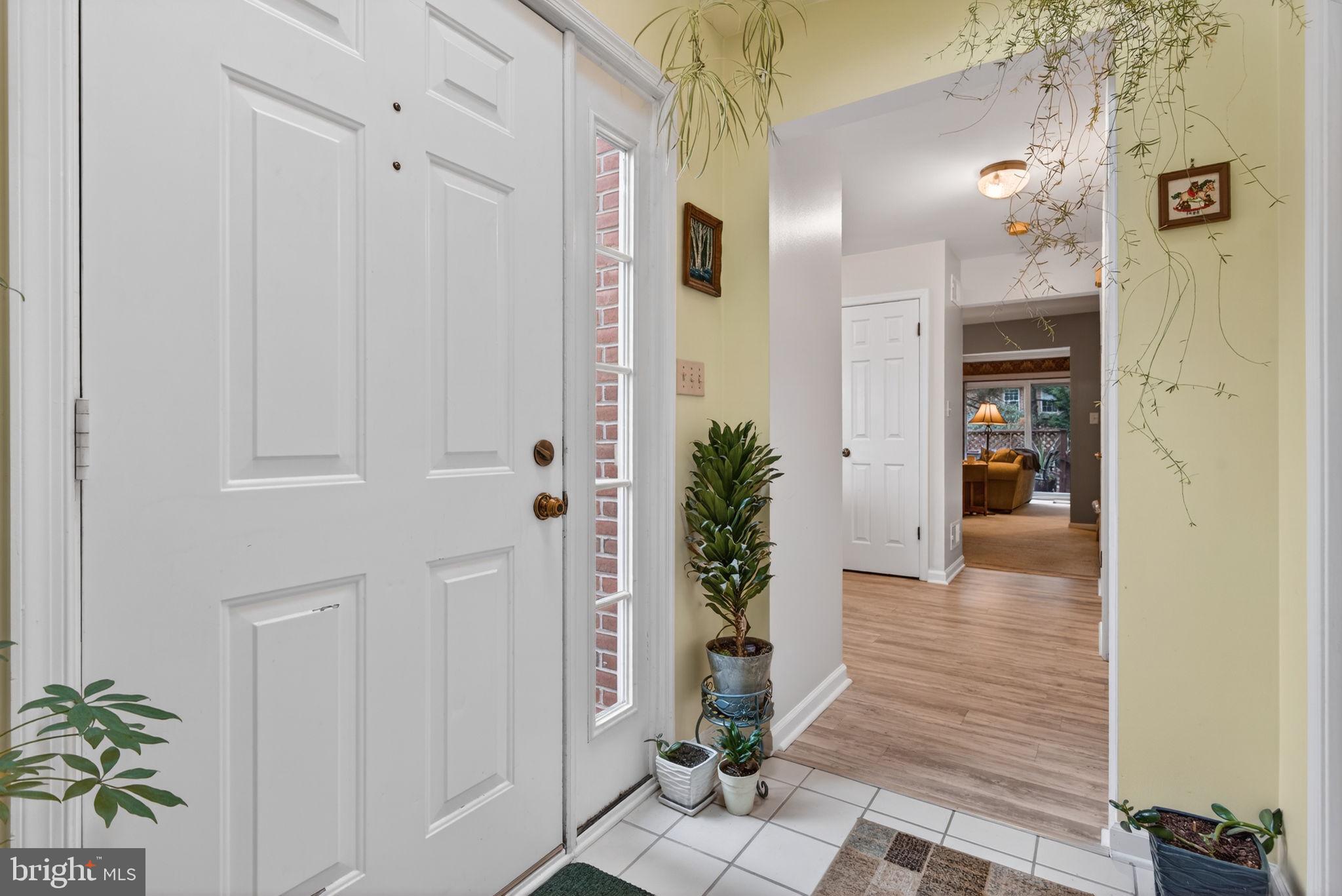 WOODS EDGE - Residential